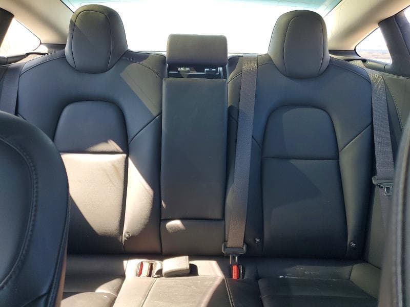 2018 TESLA MODEL 3 10