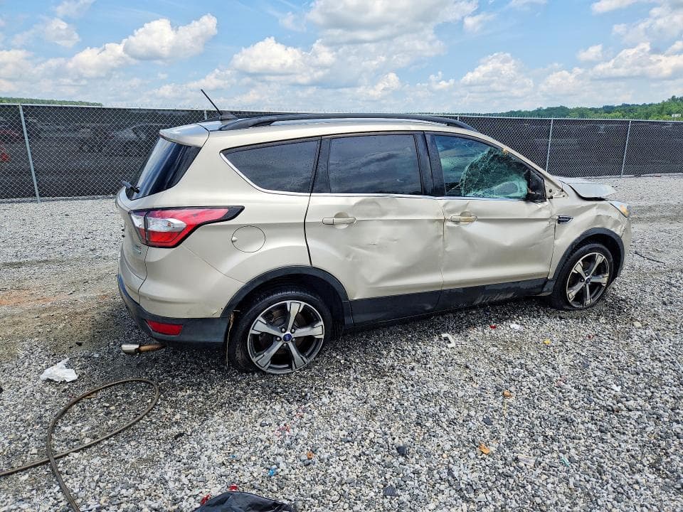 2018 FORD ESCAPE SEL 3
