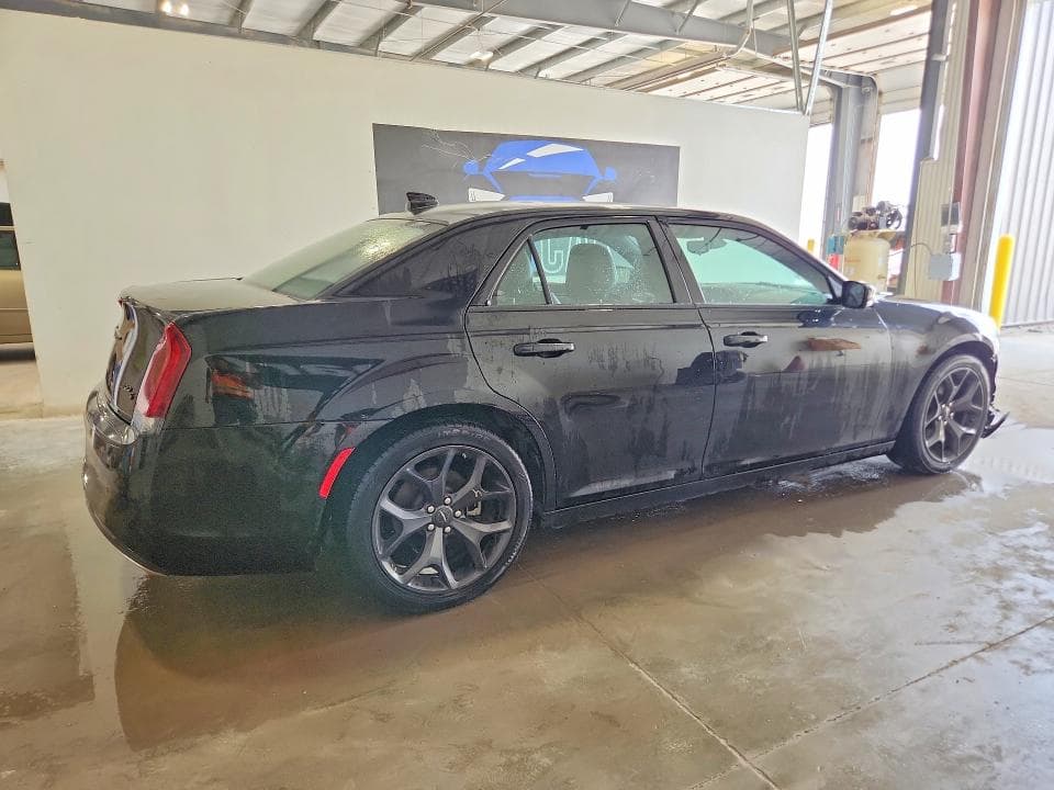2023 CHRYSLER 300 S 3