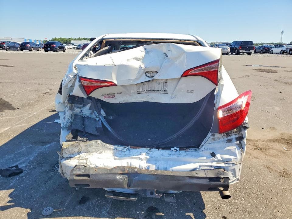2019 TOYOTA COROLLA LE 6