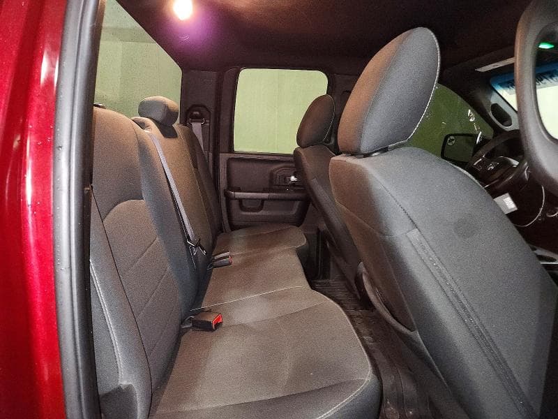 2021 RAM 1500 CLASSIC SLT 10