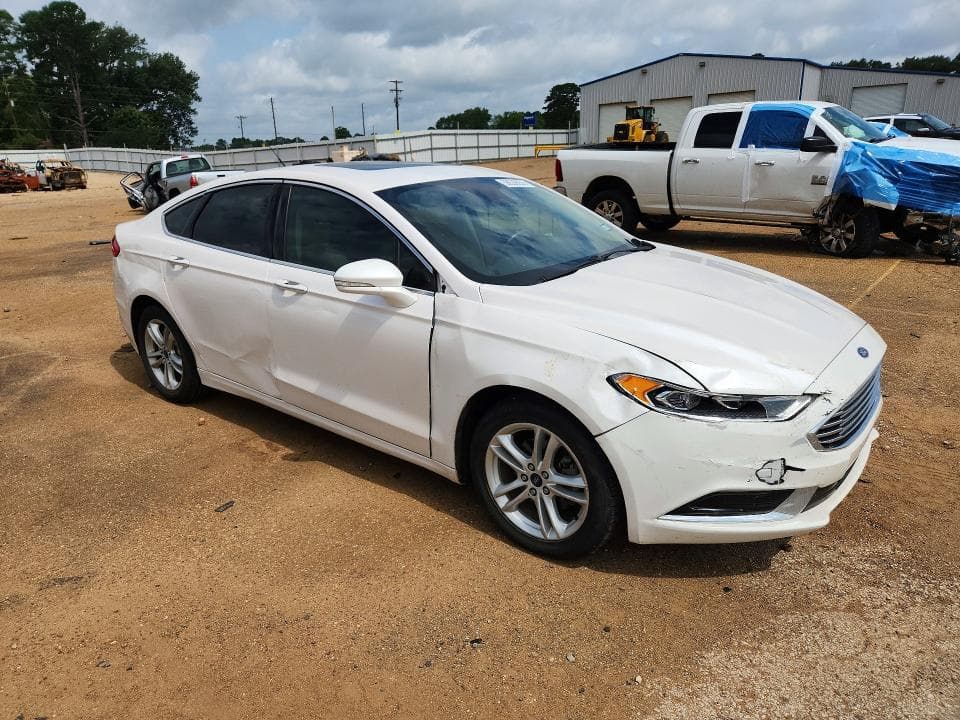 2018 FORD FUSION SE 4