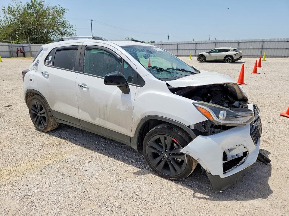 2020 CHEVROLET TRAX LS 4