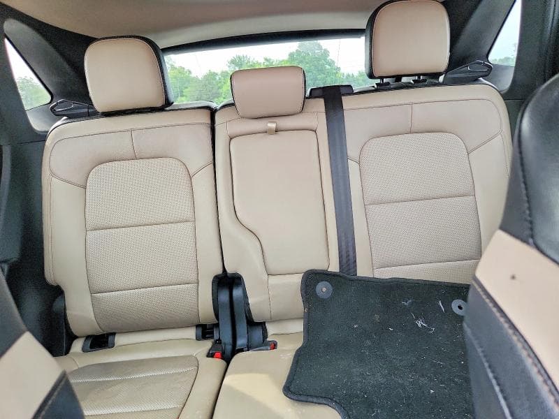 2020 FORD ESCAPE TITANIUM 10