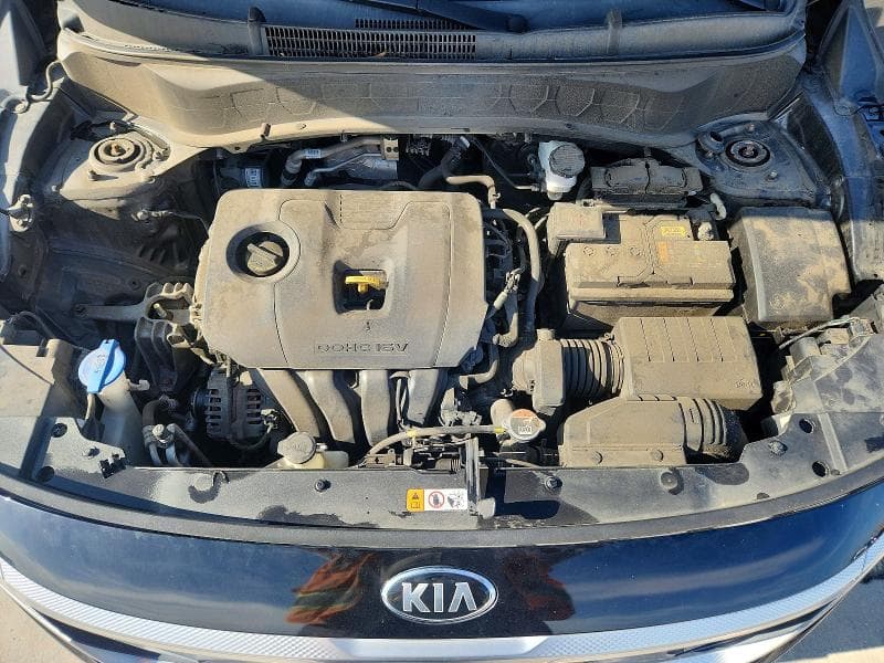 2021 KIA SELTOS S 11