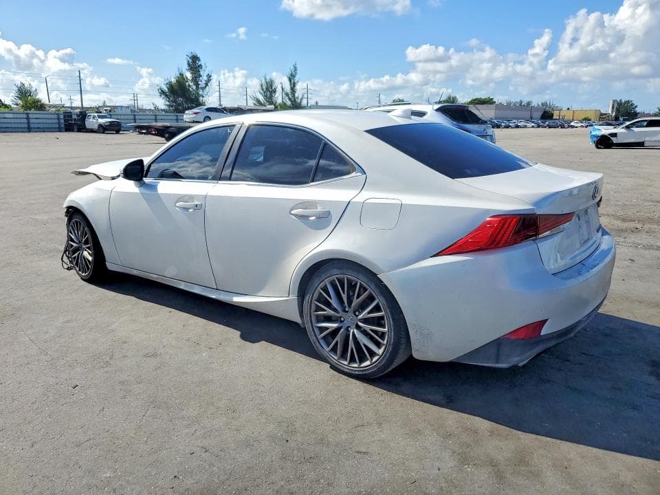 2017 LEXUS IS 200T 2