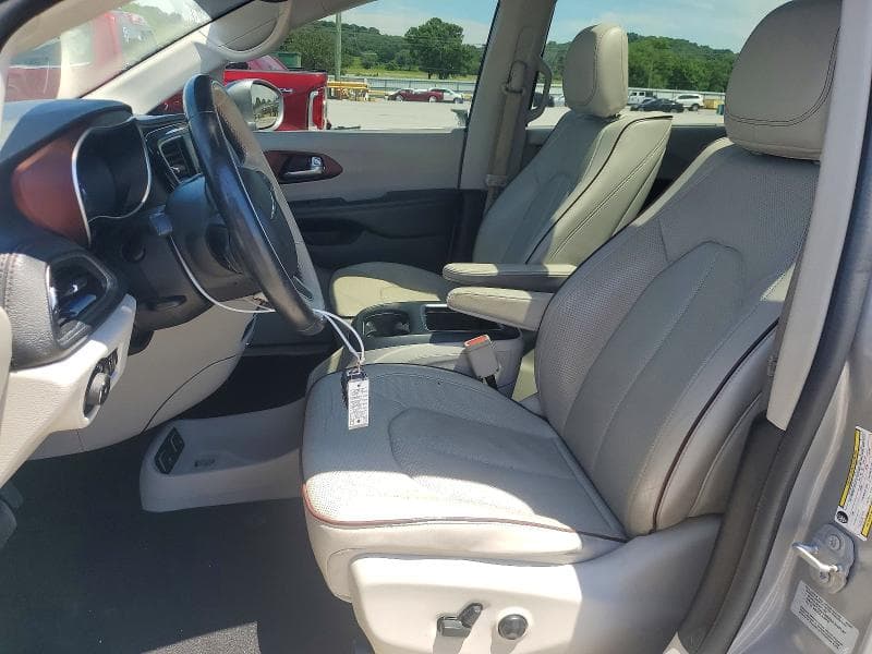 2017 CHRYSLER PACIFICA LIMITED 7