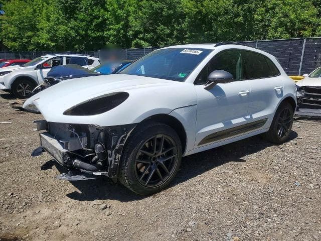 2024 PORSCHE MACAN BASE - 1