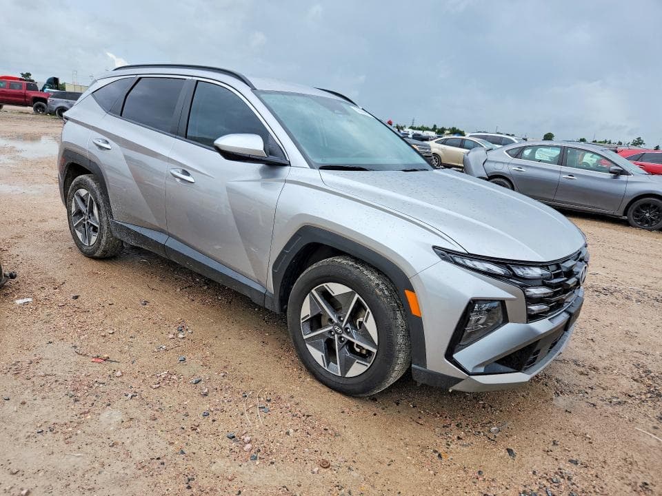 2025 HYUNDAI TUCSON SEL 4