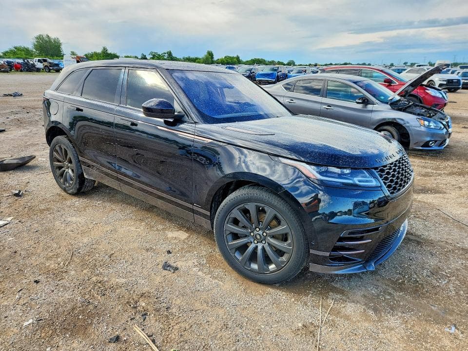 2018 LAND ROVER RANGE ROVER VELAR R-DYNAMIC SE 4