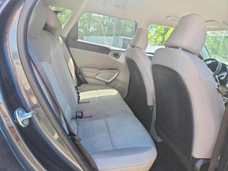 2025 KIA SOUL LX 10
