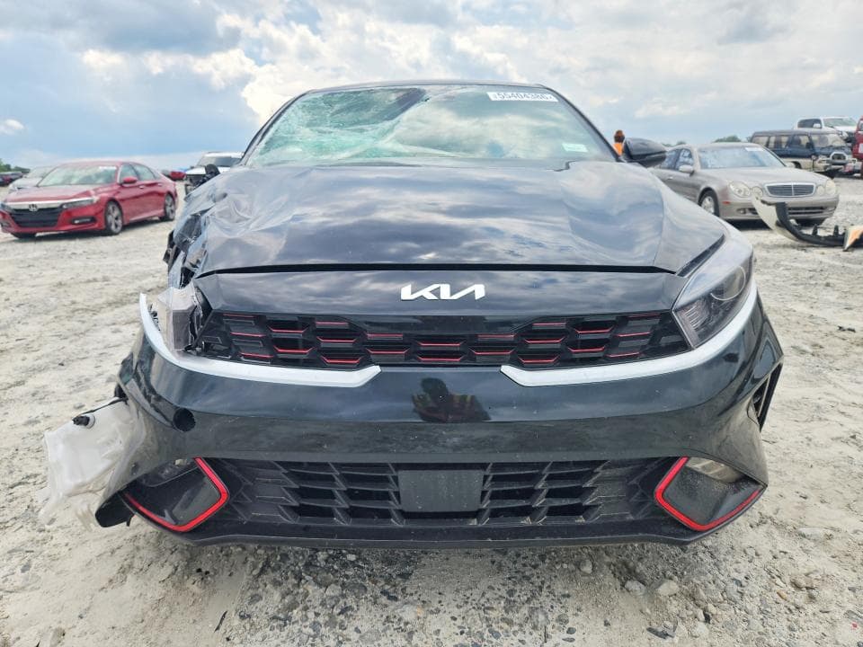 2023 KIA FORTE GT LINE 5