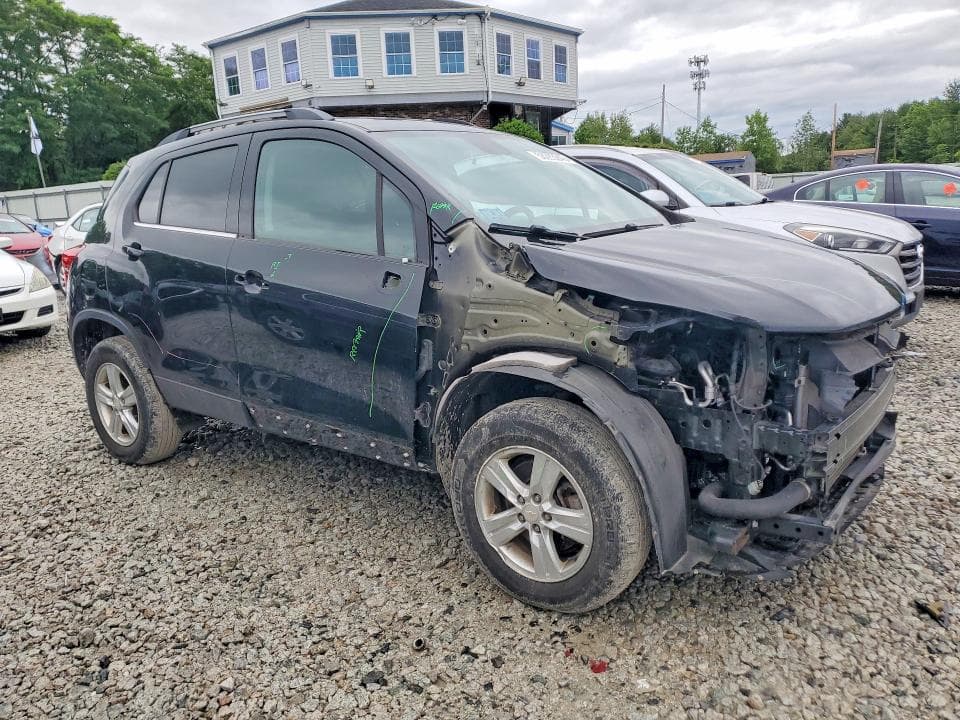2018 CHEVROLET TRAX 1LT 4