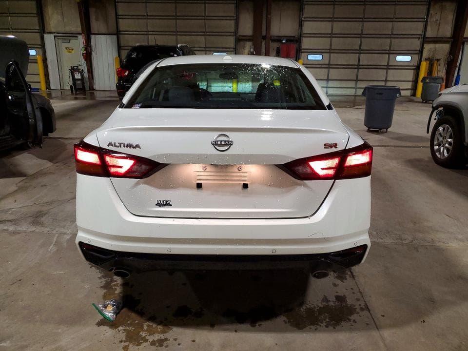 2024 NISSAN ALTIMA SR 6
