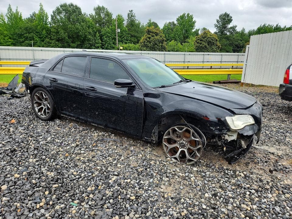 2017 CHRYSLER 300 S 4
