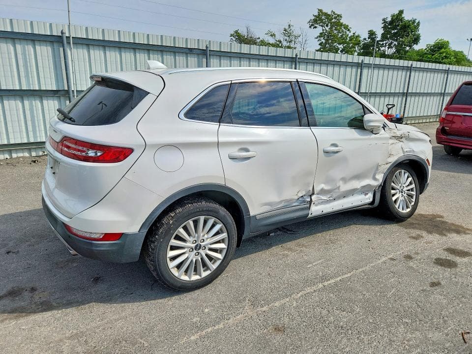 2019 LINCOLN MKC 3