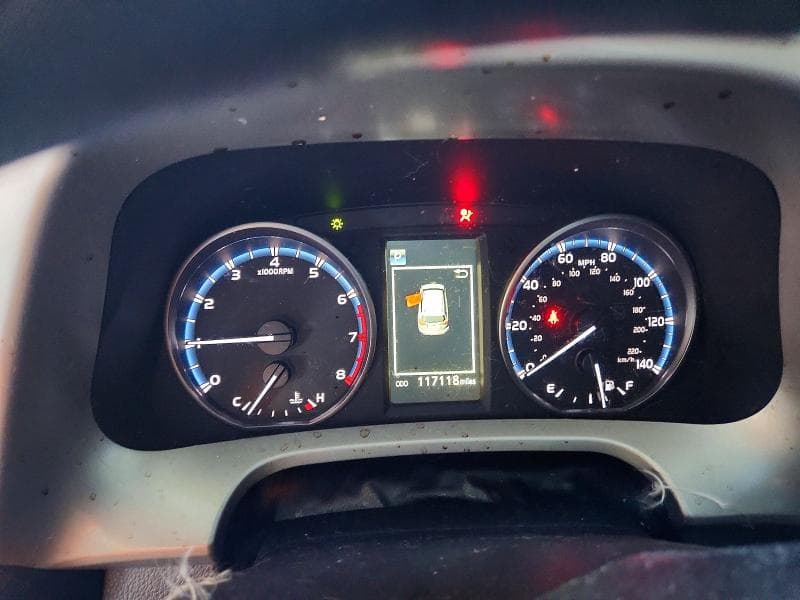 2017 TOYOTA RAV4 LE 9