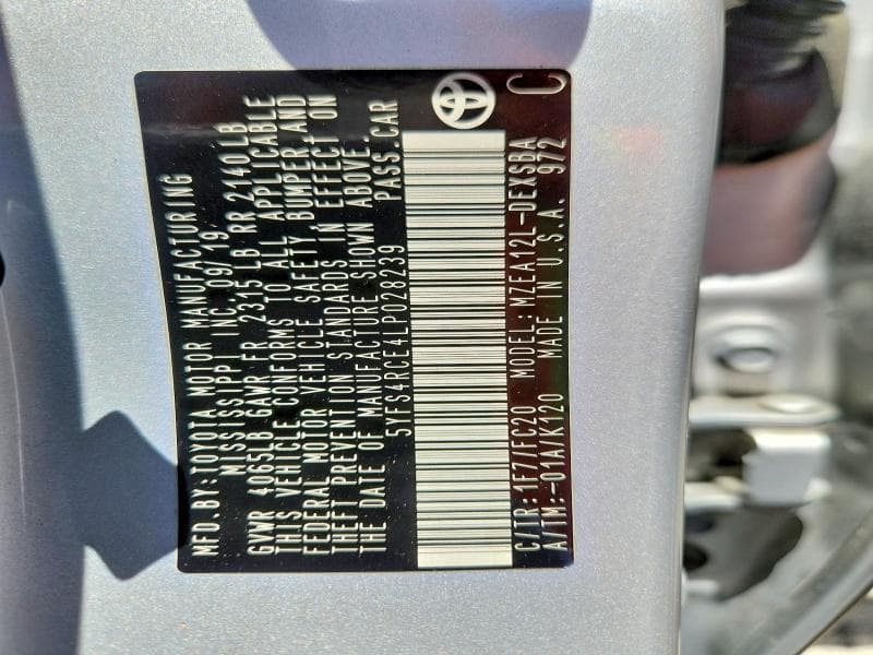 2020 TOYOTA COROLLA SE 12