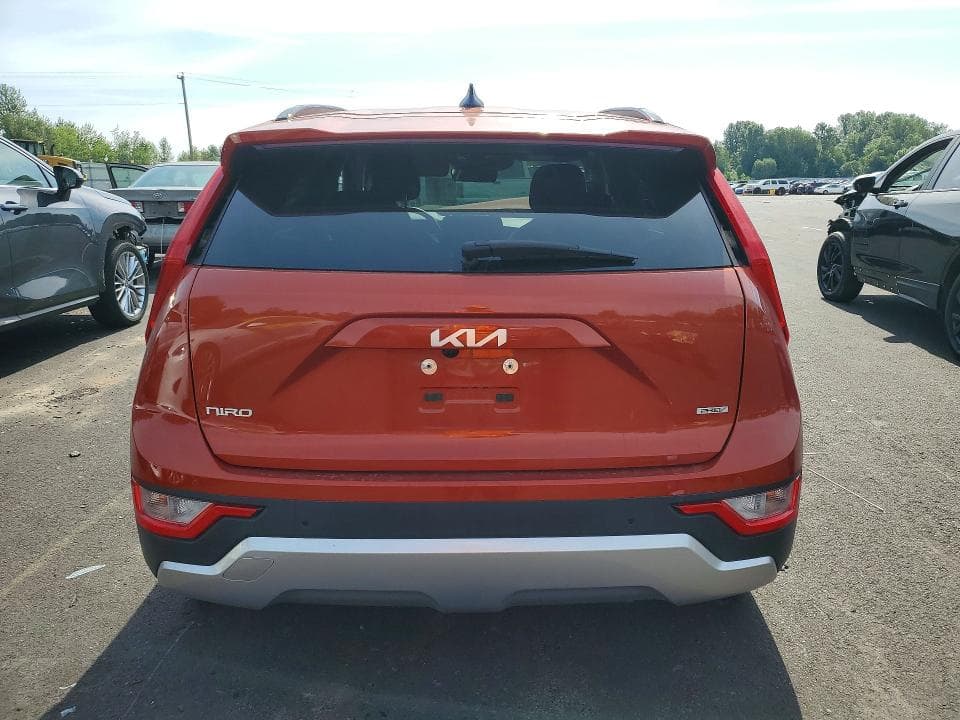 2023 KIA NIRO EX 6