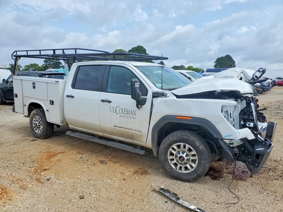 2024 GMC SIERRA K2500 HEAVY DUTY 4