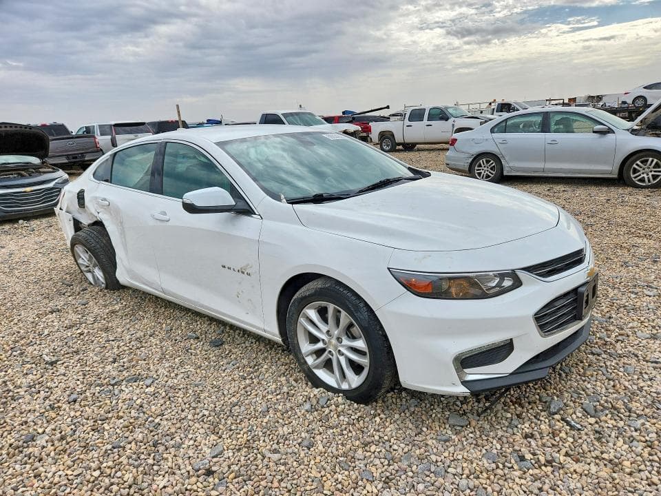 2017 CHEVROLET MALIBU LT 4