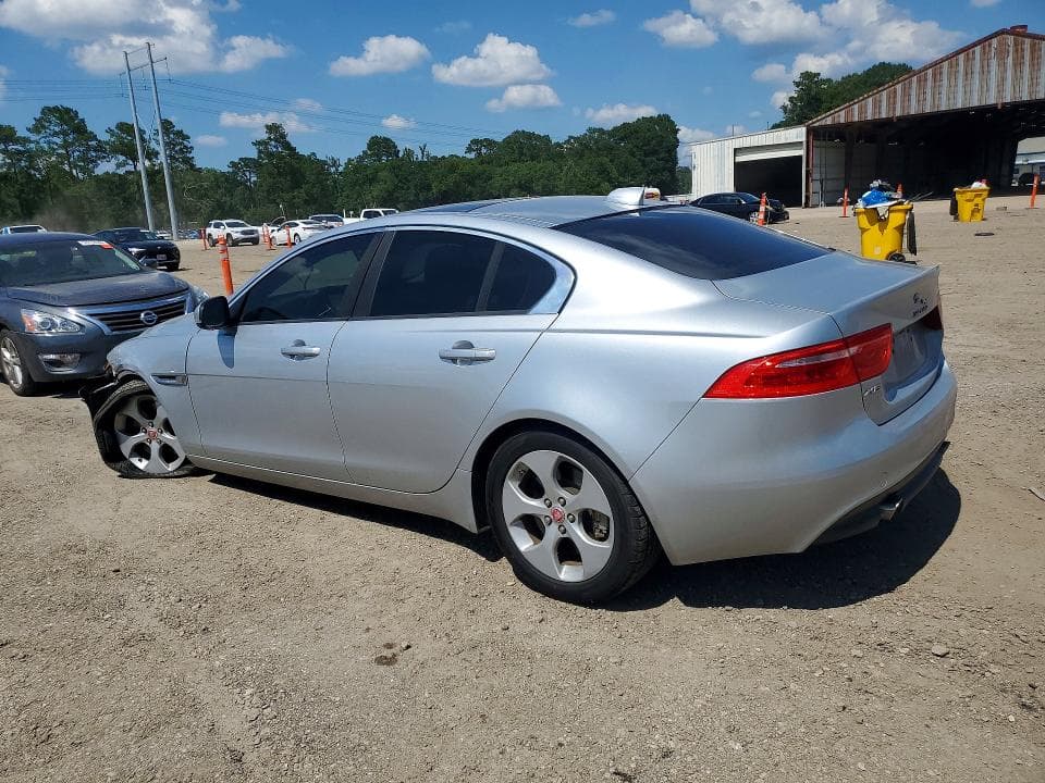 2018 JAGUAR XE 2