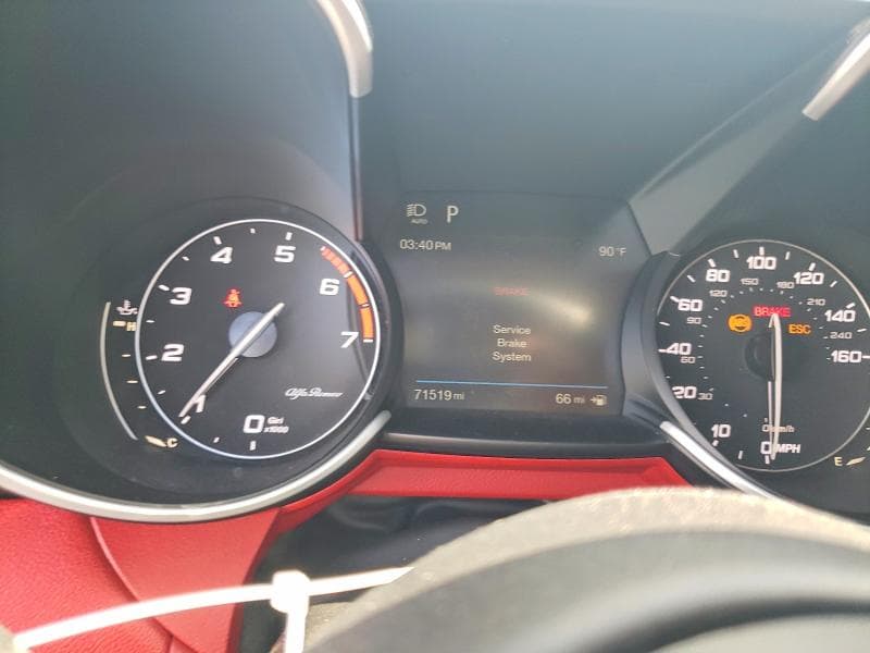 2019 ALFA ROMEO GIULIA 9
