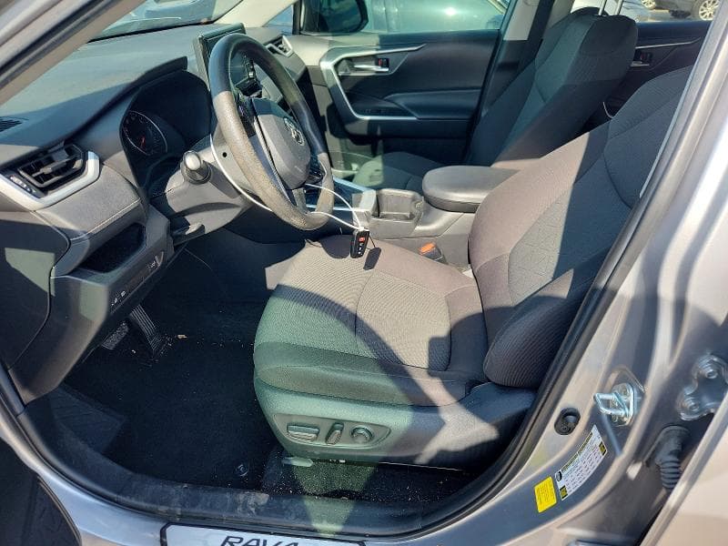 2022 TOYOTA RAV4 XLE 7
