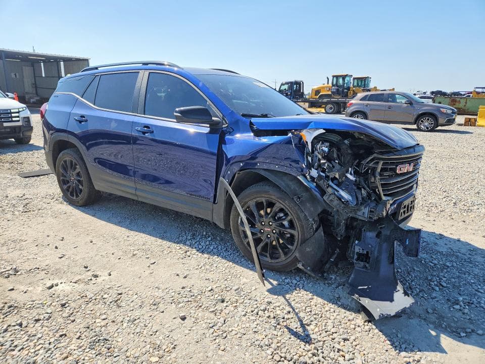 2023 GMC TERRAIN SLE 4