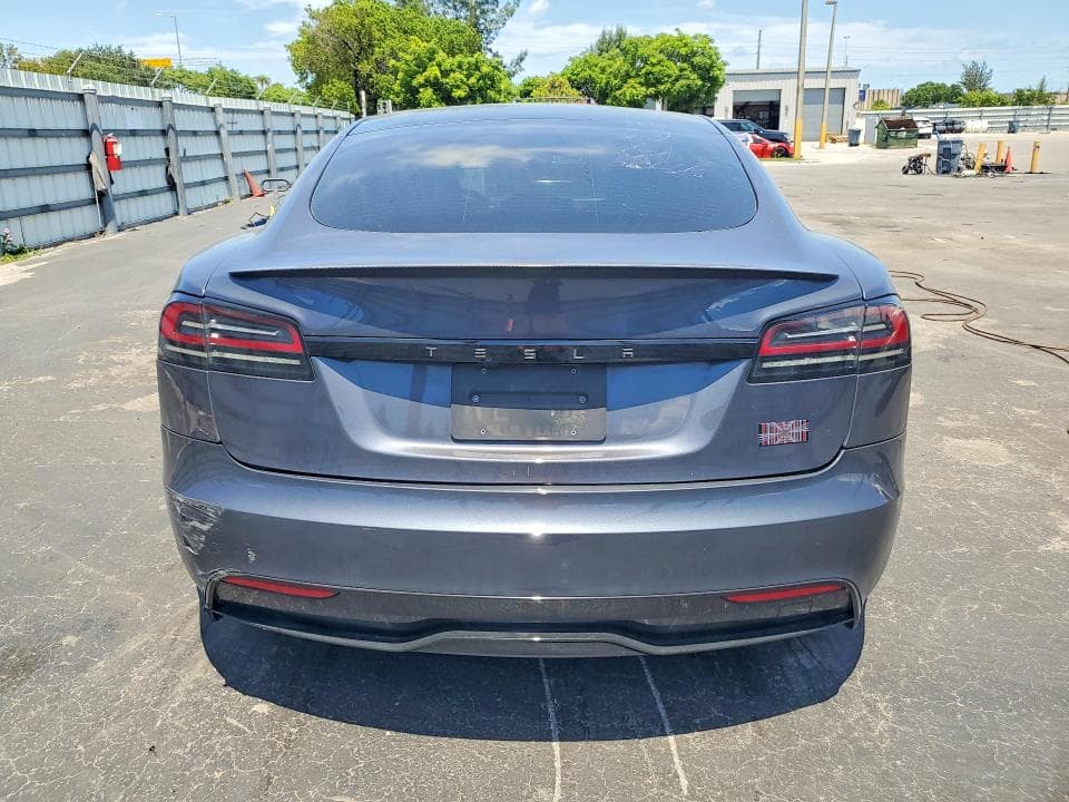 2023 TESLA MODEL S 6
