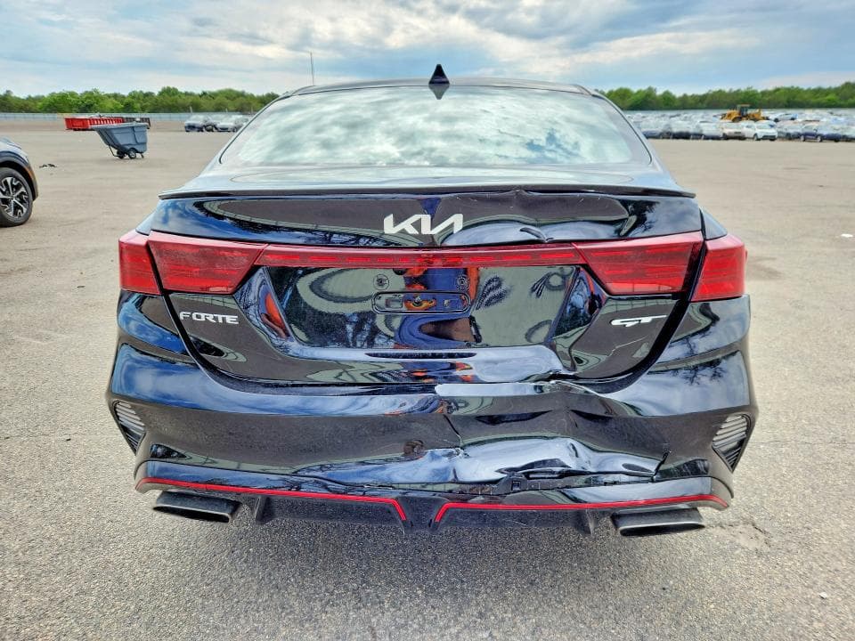 2024 KIA FORTE GT 6