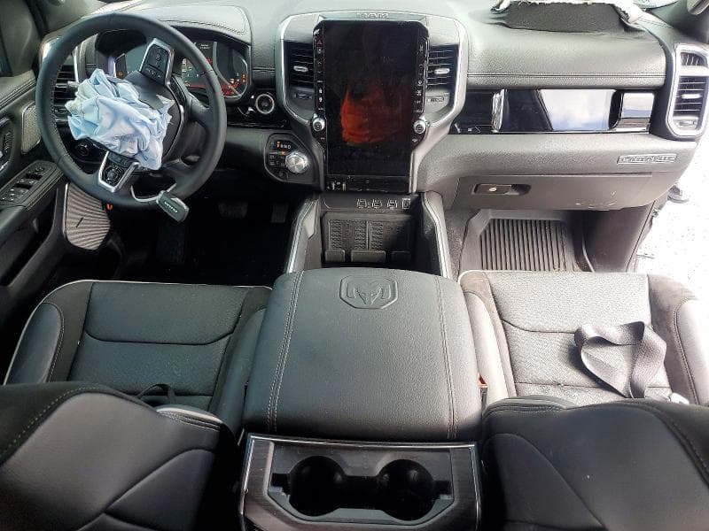 2025 RAM 1500 LARAMIE 8