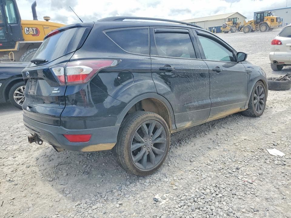 2017 FORD ESCAPE SE 3