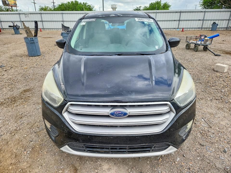2017 FORD ESCAPE SE 5