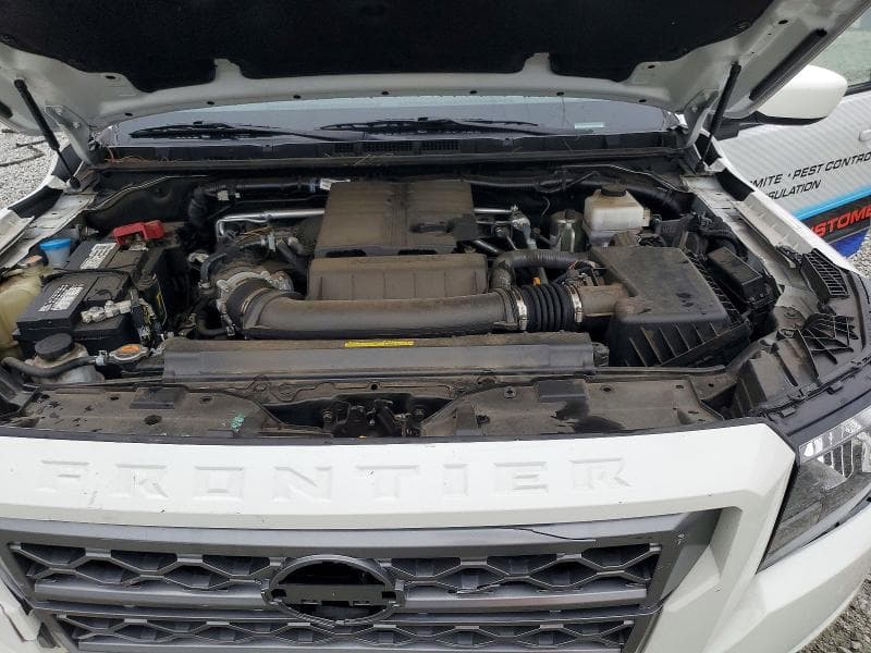 2024 NISSAN FRONTIER SV 11