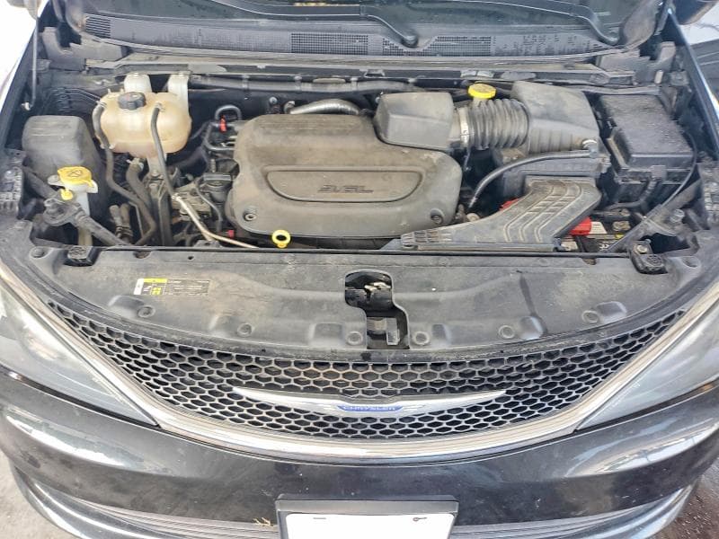 2020 CHRYSLER VOYAGER LXI 11