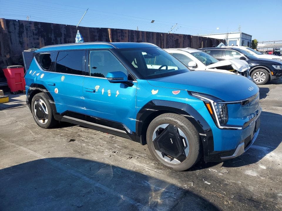 2024 KIA EV9 LAND 4
