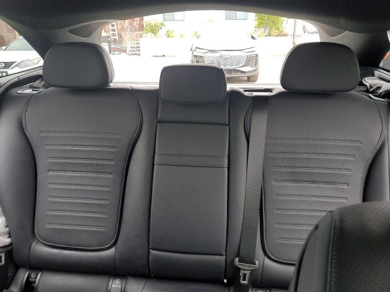 2025 MERCEDES-BENZ GLC 300 10