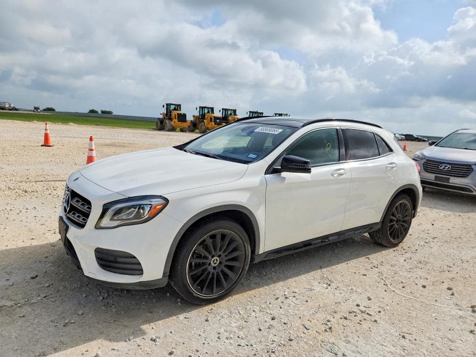 2020 MERCEDES-BENZ GLA 250 - 1