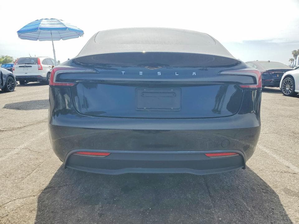 2025 TESLA MODEL 3 6