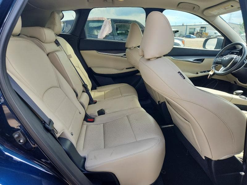 2022 INFINITI QX50 LUXE 10