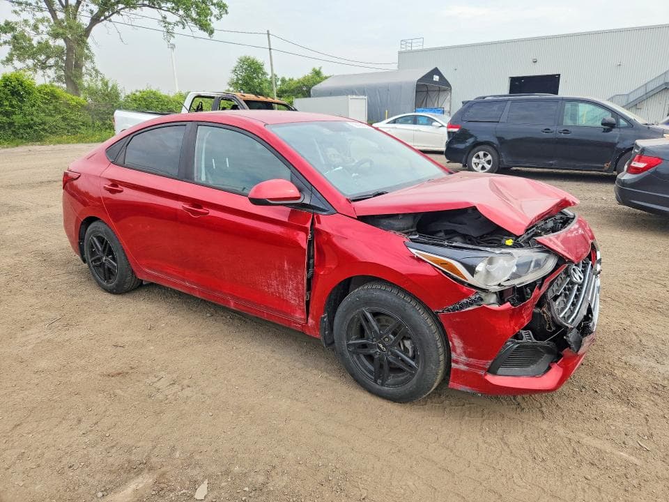 2019 HYUNDAI ACCENT SE 4