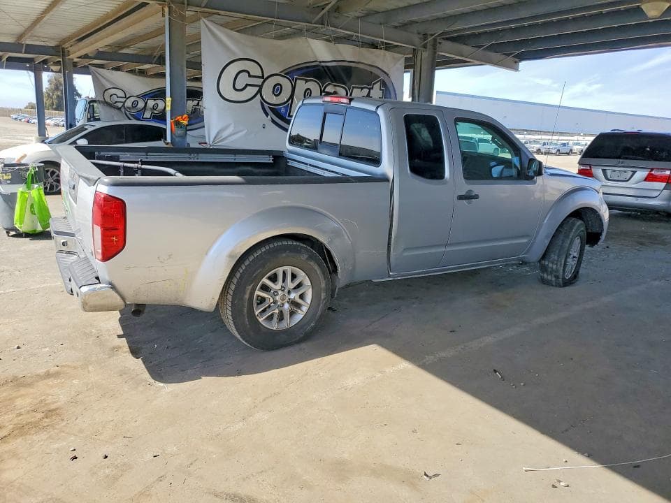 2017 NISSAN FRONTIER SV V6 3