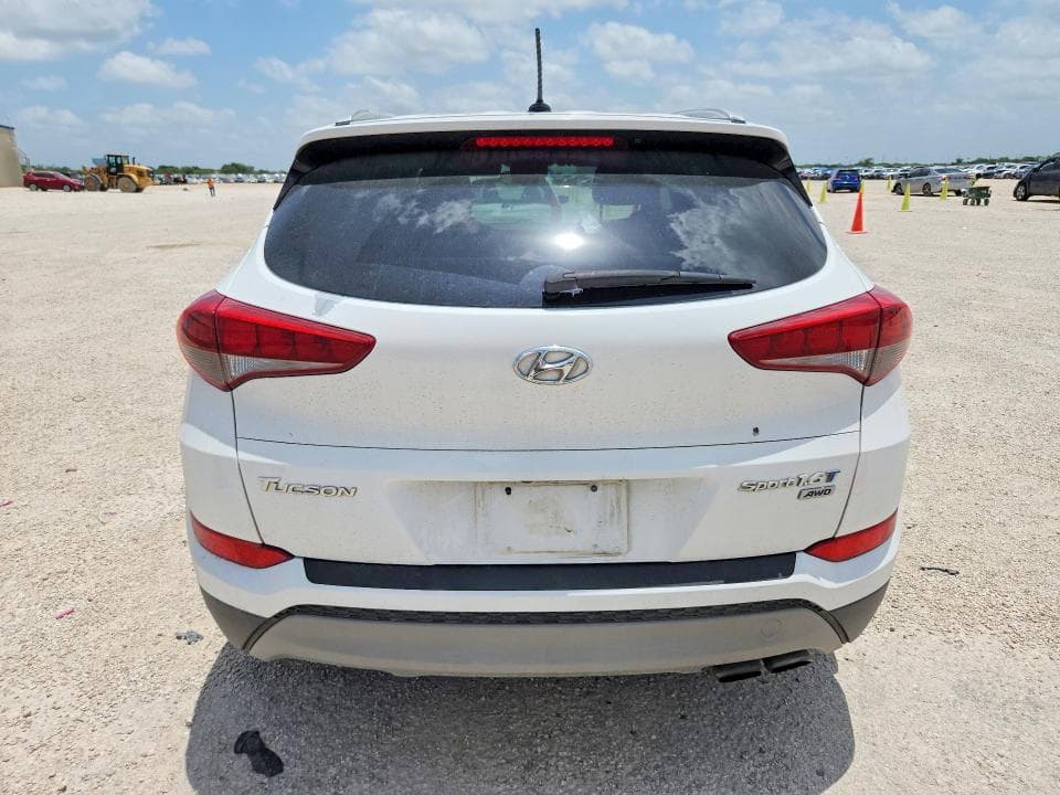 2017 HYUNDAI TUCSON SPORT 6