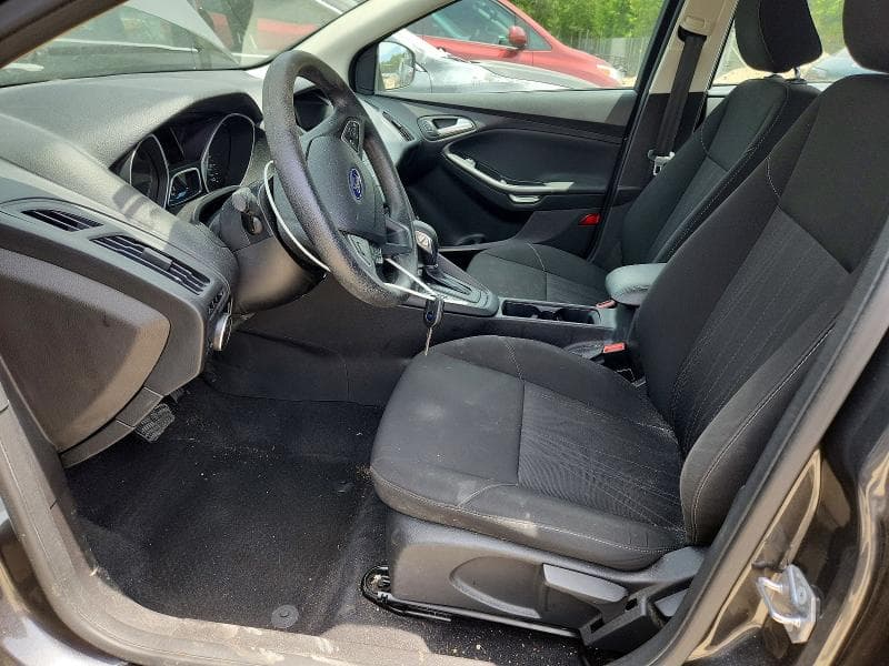 2017 FORD FOCUS SE 7