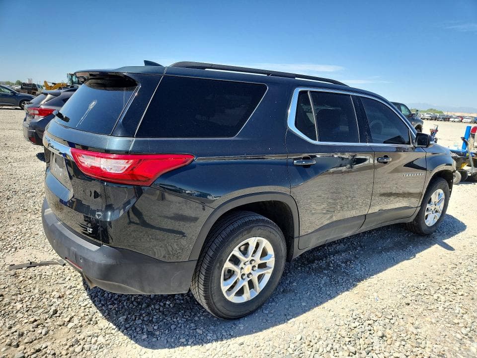 2021 CHEVROLET TRAVERSE LT 3