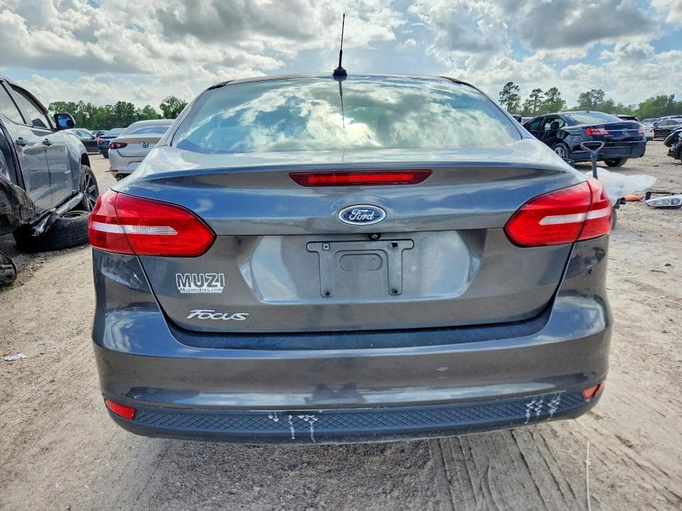2018 FORD FOCUS 6