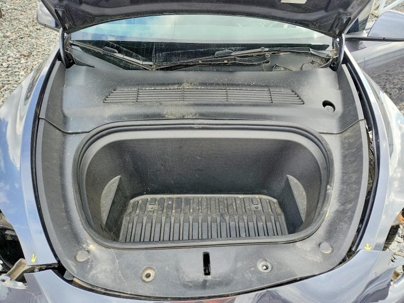 2023 TESLA MODEL Y 11