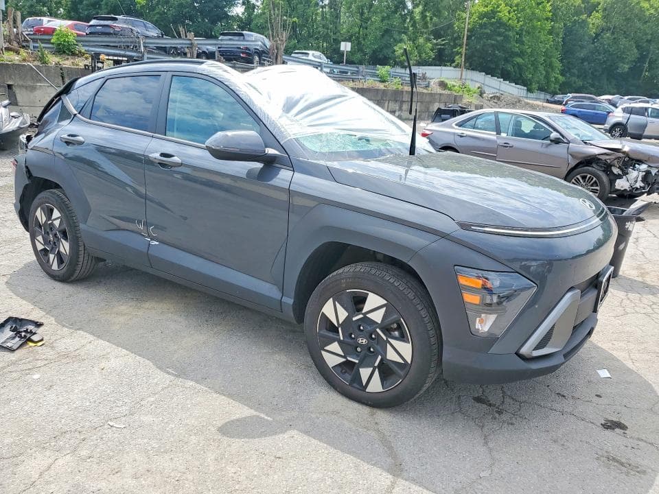 2024 HYUNDAI KONA SEL 4