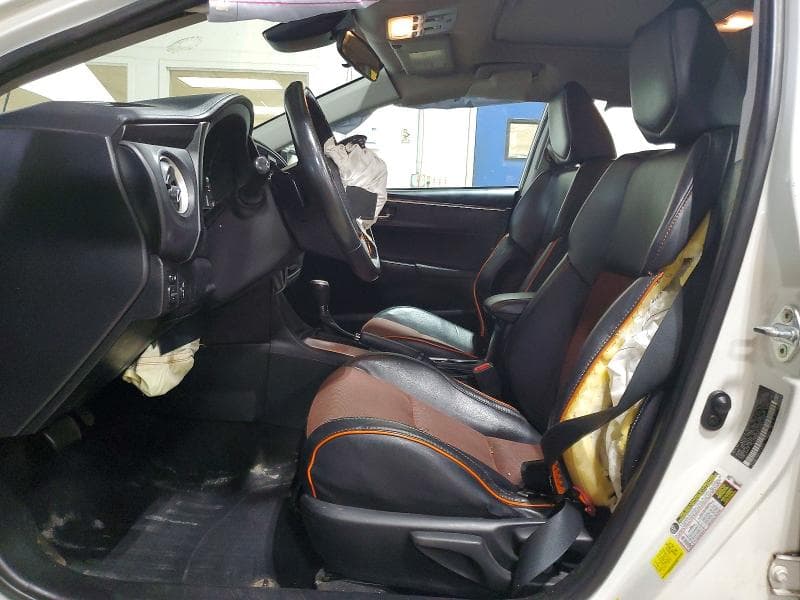 2017 TOYOTA COROLLA SE 7